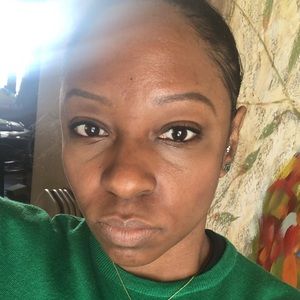 Meet your Posher, Lynette